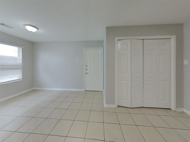 Building Photo - 11010 Vanilla Ridge Ct