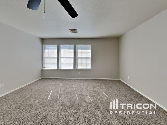 Building Photo - 12439 Sterlingstone Dr