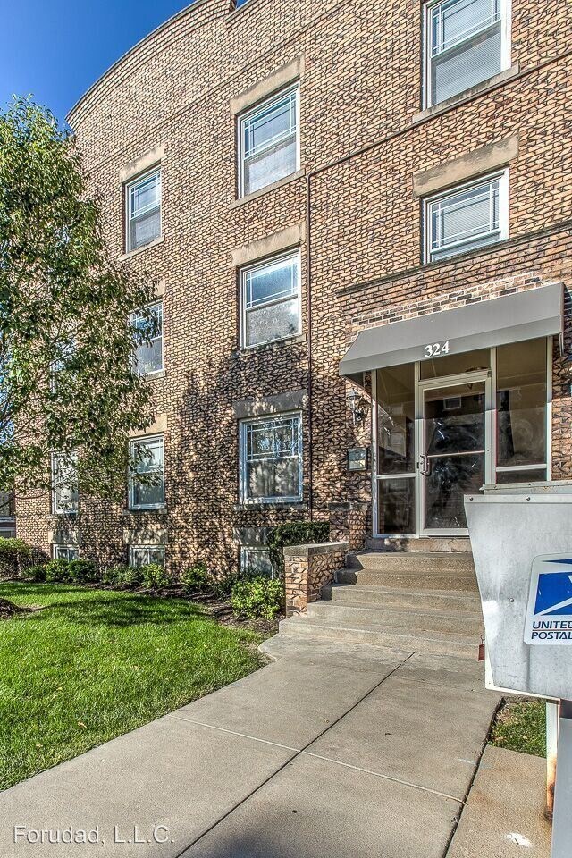 Building Photo - 2754 Harney St