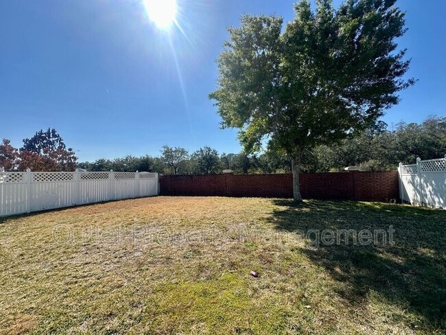 Building Photo - 9356 Monterey Bay Dr