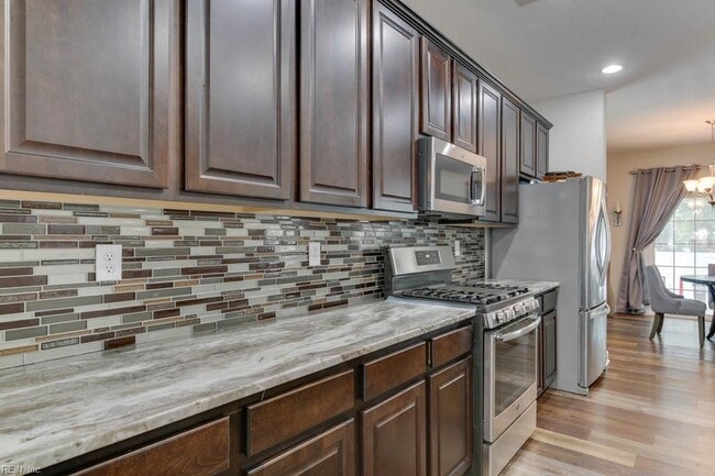 Building Photo - 115 Farrand Dr