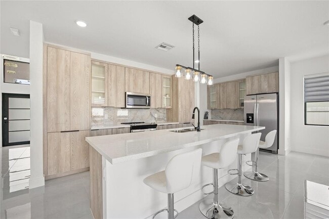 Building Photo - 6337 Chorus Dr