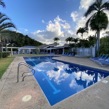 Rec Center pool - 343 Mananai Pl