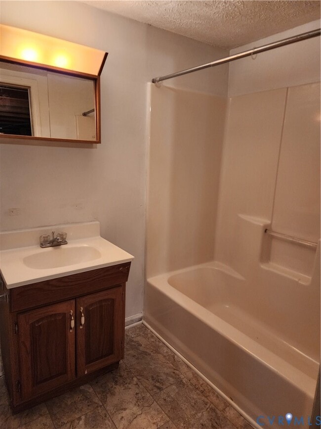 Building Photo - 1071 Samuel Rd