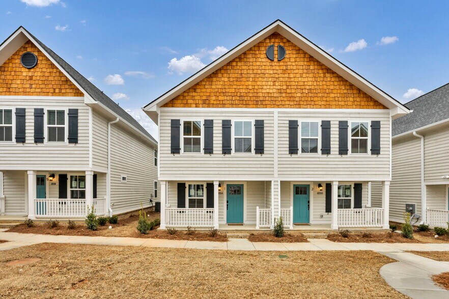 Building Photo - 1221 Pickens St