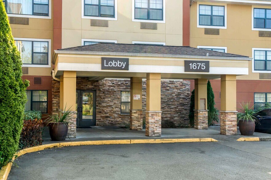 Building Photo - Furnished Studio-Olympia - Tumwater