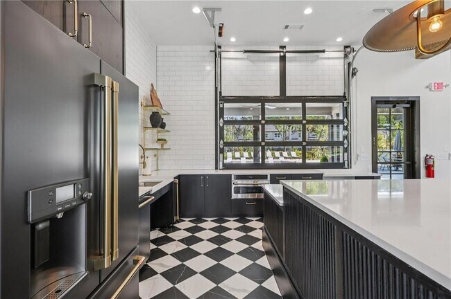 Building Photo - 180 Hensley Pk Ln