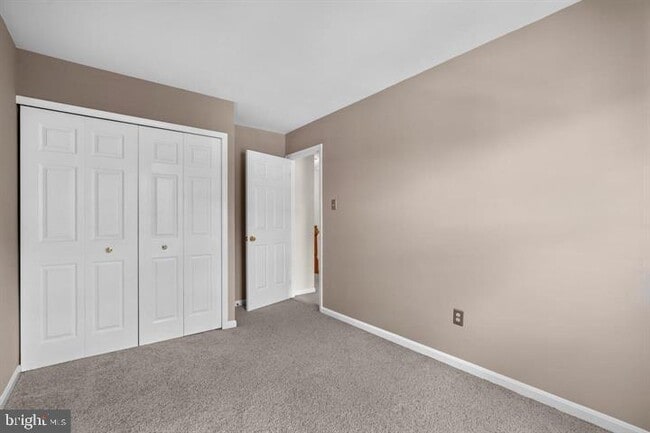 Building Photo - 1163 Kelfield Dr