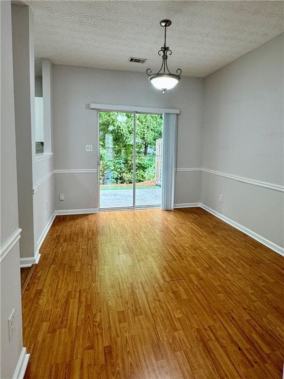 Building Photo - 673 Kenridge Dr