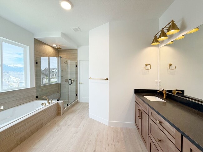 Building Photo - Beautiful 6Bd Home in Gardner Point Lehi Community!