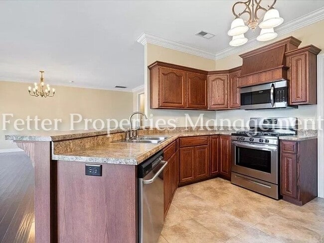Building Photo - Stunning 4 Bedroom in Cayman Ridge