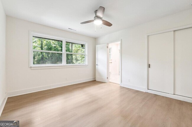 Building Photo - 1568 Niskey Lake Trail SW