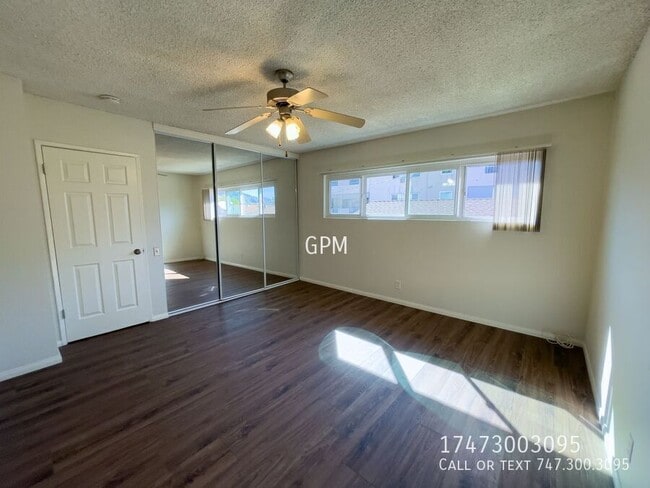 Building Photo - 1343 E Harvard St