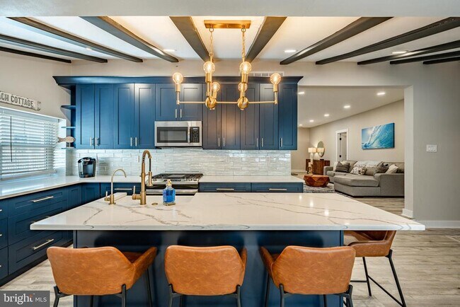 Building Photo - 5708 Park Blvd