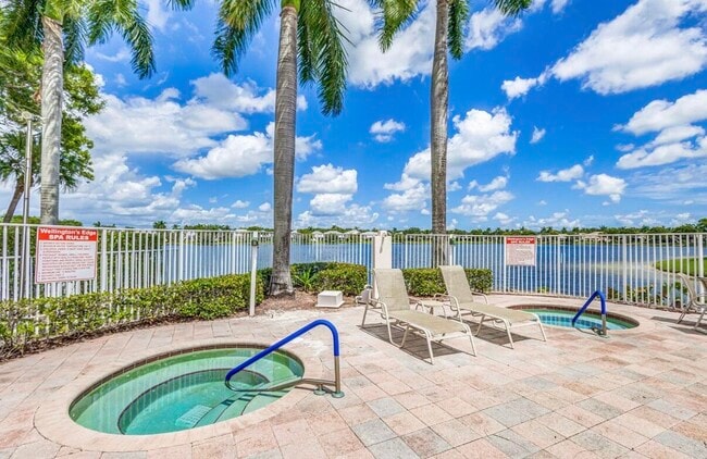 Building Photo - 10746 Oak Bend Way