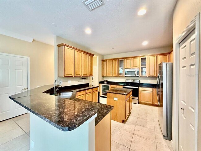 Building Photo - 12905 Darby Ridge Dr