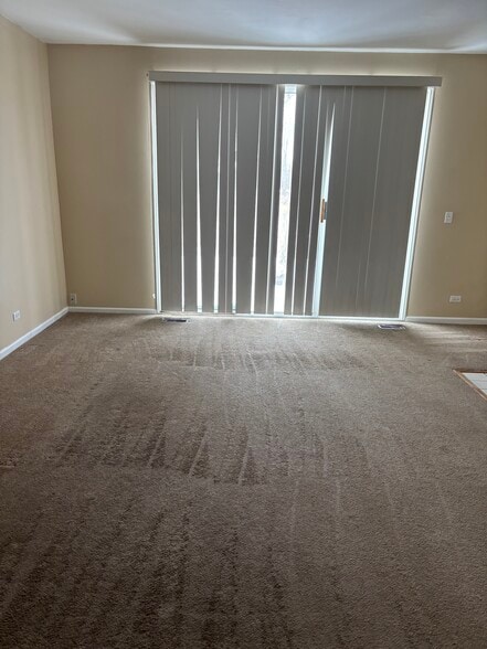 Building Photo - 129 Polaris Dr