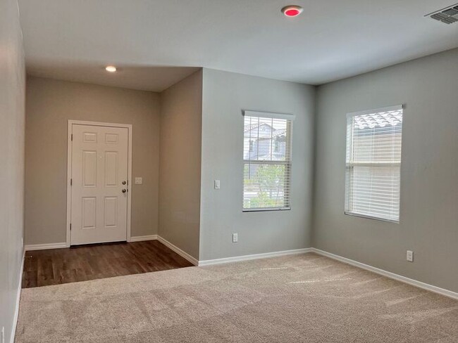 Building Photo - Home in Litchfield Park at Canyon Views! 5...