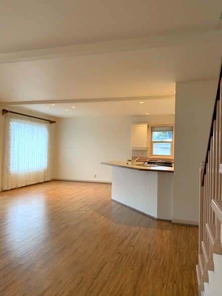 dining - 1548 Panorama Dr