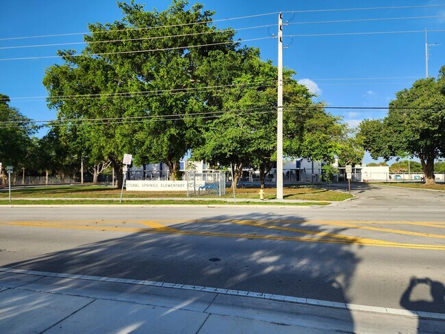 Building Photo - 3560 NW 110th Ave