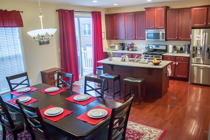 Kitchen - 2B Ellington Road