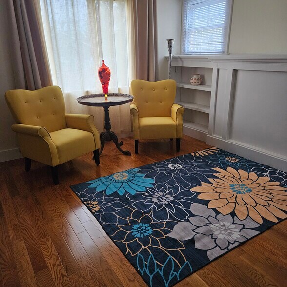 Building Photo - 4911 8th Ave