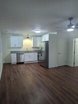Building Photo - 205 Jones Ave