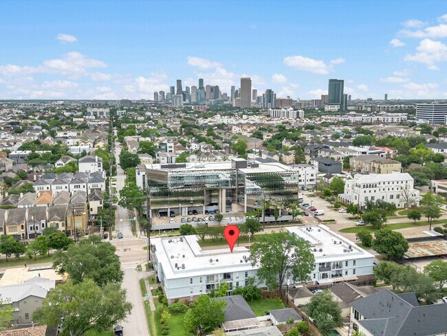 Building Photo - 505 Westcott St