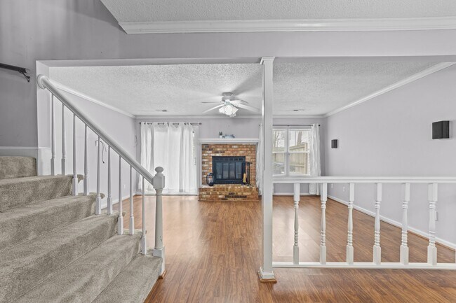 Building Photo - 802 Nottaway Dr