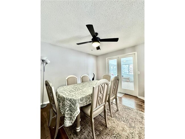 Building Photo - 3663 125th Ave NE