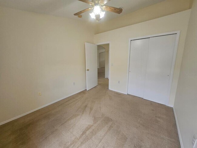 Building Photo - 13415 Fairway Glen Dr