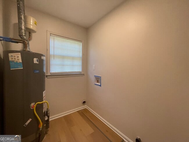 Building Photo - 2297 Hylaea Rd