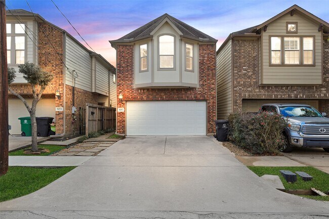 Building Photo - 5309 Larkin St