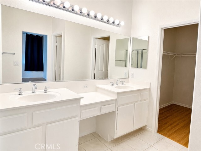 Building Photo - 13900 Nelliebell Dr