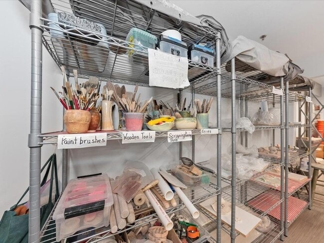 Building Photo - 5415 Verona Dr