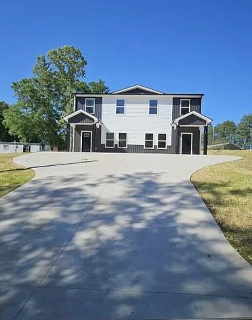 Building Photo - 50 Beverly Hills Dr