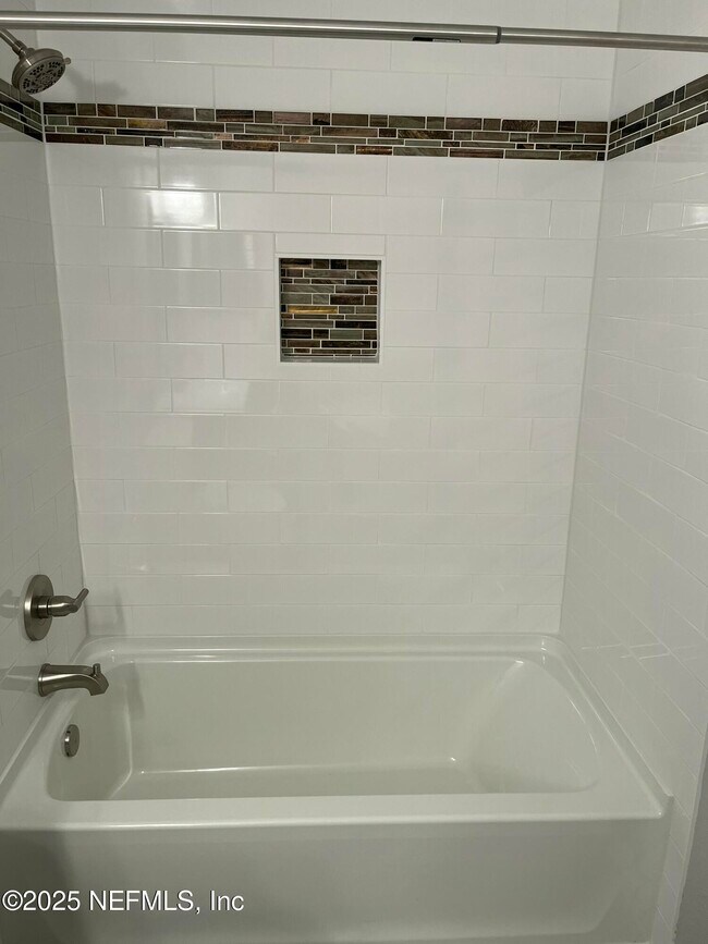 Building Photo - 425 Timberwalk Ct