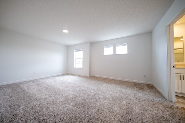 Building Photo - 15142 Archdale Ln