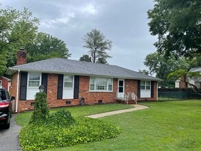 Building Photo - 7259 Walnut Grove Rd