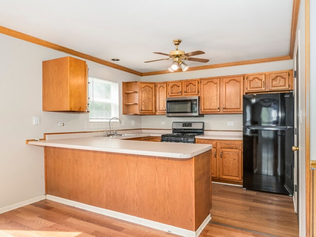 Building Photo - 2433 Caton Crest Ct