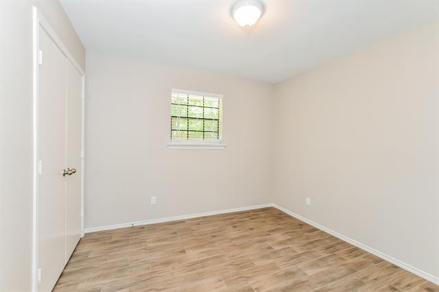 Building Photo - 710 Adams Dr