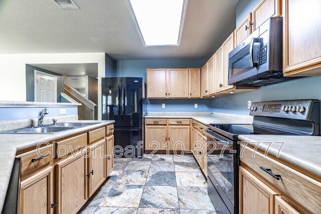 Building Photo - 10602 Terrace Plain