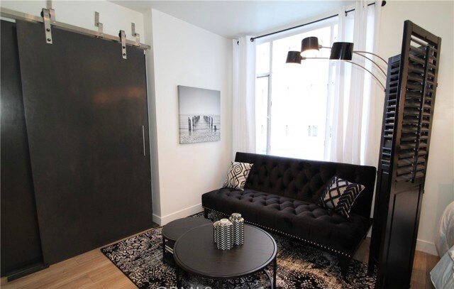 Building Photo - 140 Linden Ave