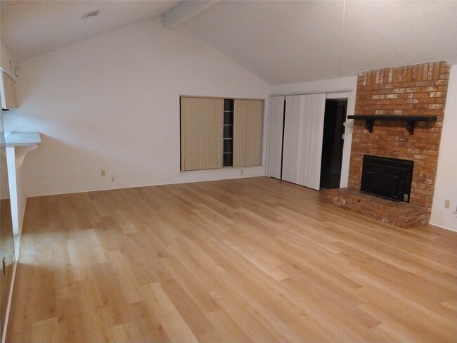 Building Photo - 11022 Longtom Ct