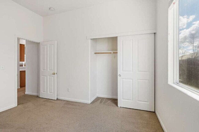 Building Photo - 7991 Springarden Wy