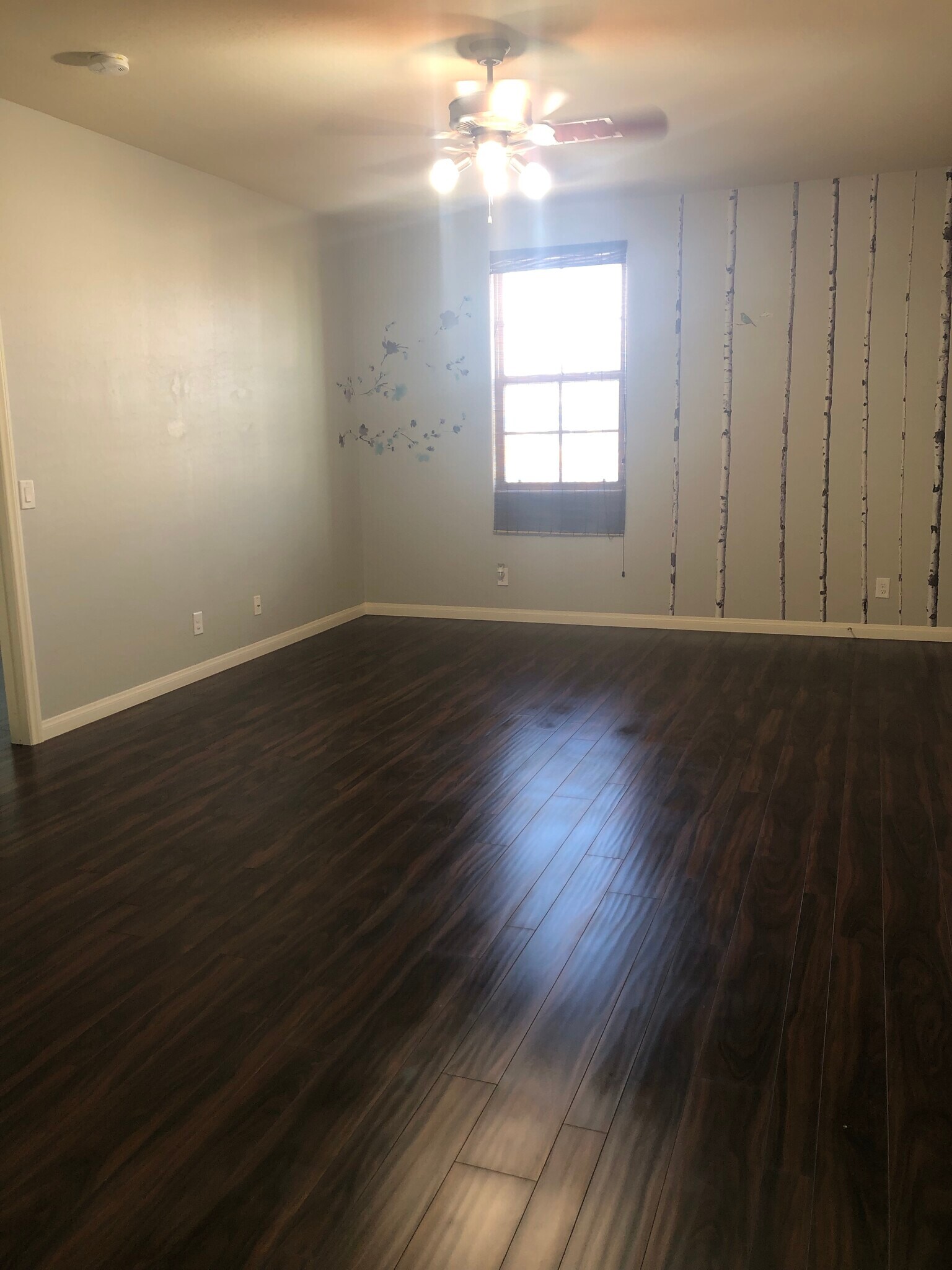 Loft - 263 Garden Trellis Ct