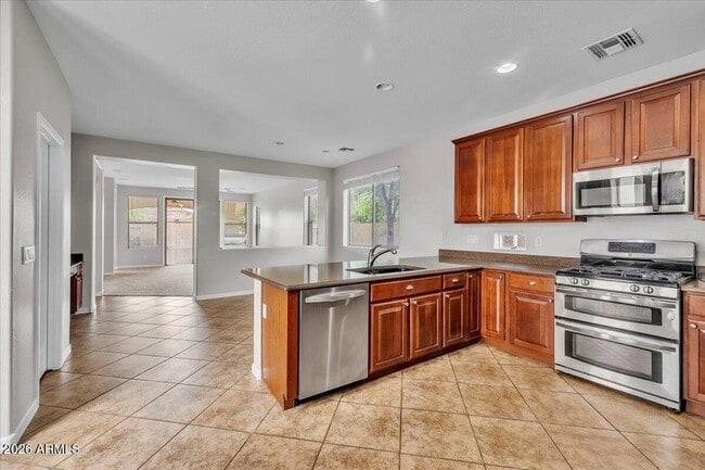 Building Photo - 4280 N 157th Ave