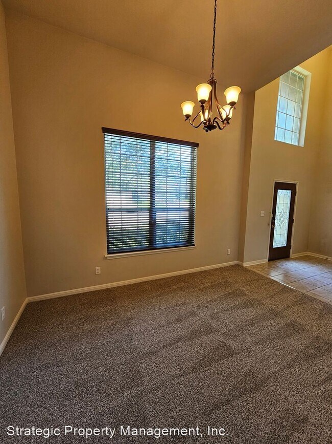 Building Photo - 3 br, 2.5 bath House - 9326 Hazelton Lane