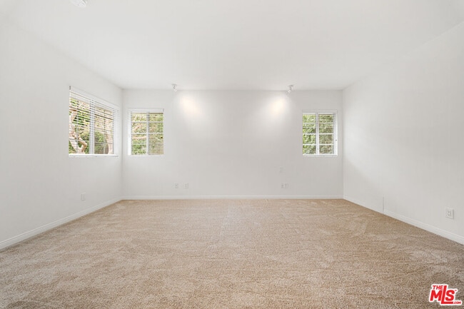 Building Photo - 4144 Colfax Ave