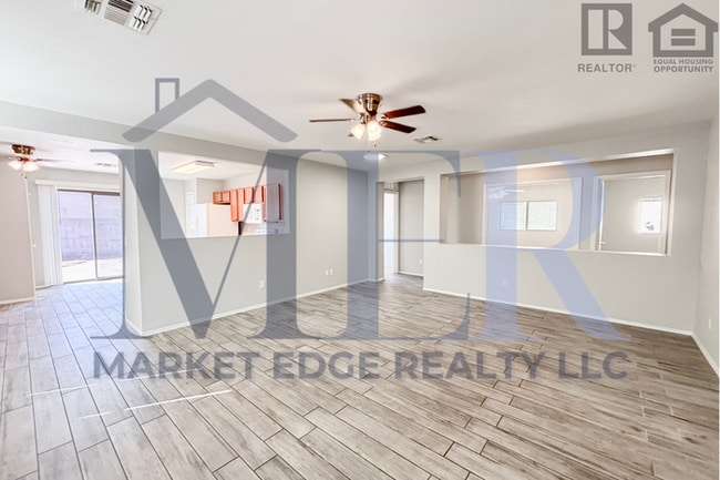 Building Photo - 3Bed/2Bath Home in Casa Grande! $399 MOVE-...